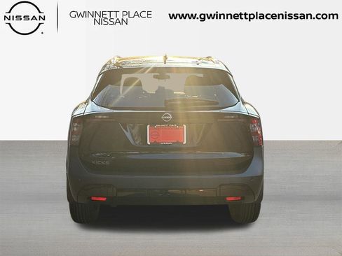 New 2026 Nissan Kicks SV image 6