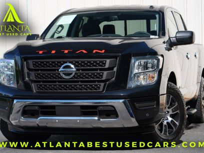 Used 2021 Nissan Titan SV w/ SV Convenience Package