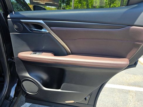 Used 2017 Lexus RX 350 FWD w/ Premium Package image 16