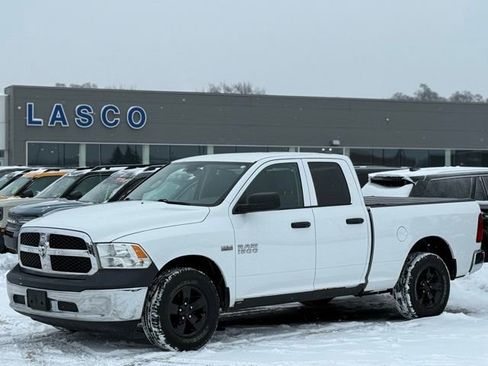 Used 2016 RAM 1500 ST w/ SXT Appearance Group image 1