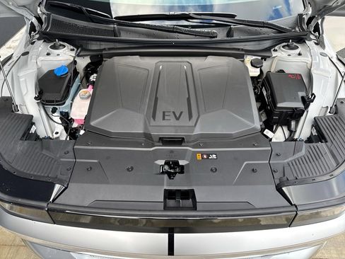 New 2026 Hyundai Ioniq 5 SEL image 20