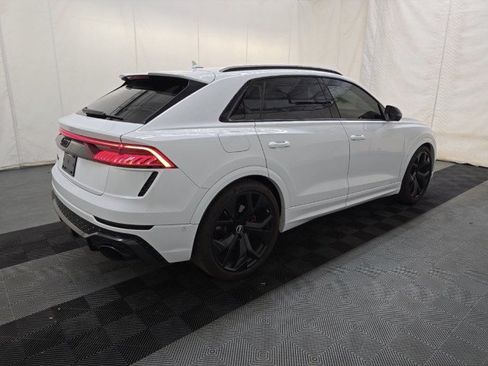 Used 2023 Audi RS Q8 AWD/4WD image 2
