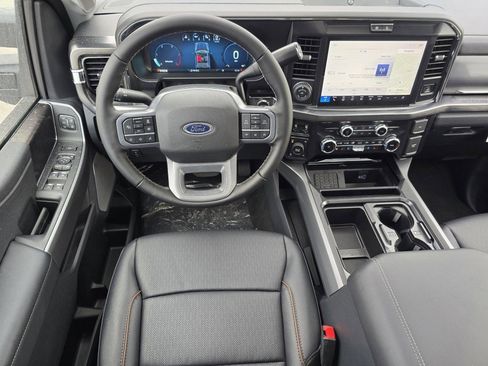 New 2026 Ford F250 Lariat w/ Black Appearance Package image 27