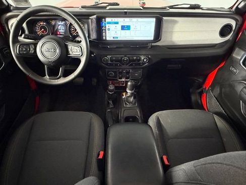 Used 2024 Jeep Wrangler Unlimited Sport AWD/4WD image 15