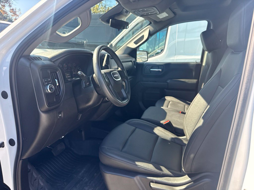 Used 2024 GMC Sierra 1500 Pro w/ Pro Value Package RWD image 3