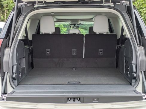 New 2026 Ford Expedition Max Active RWD image 13