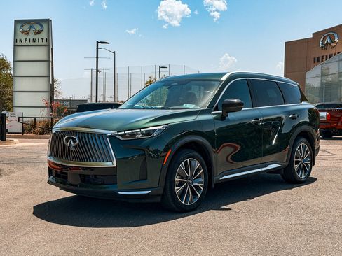 Certified 2026 INFINITI QX60 Luxe w/ Family Package AWD/4WD image 1