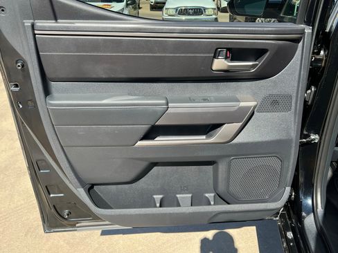 Used 2022 Toyota Tundra SR5 image 19