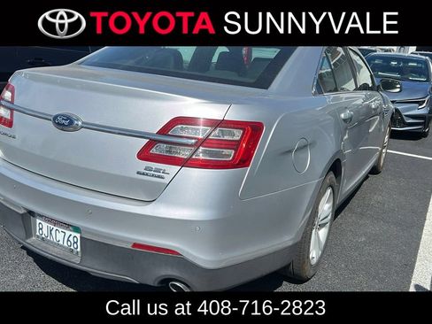 Used 2015 Ford Taurus SEL FWD image 2