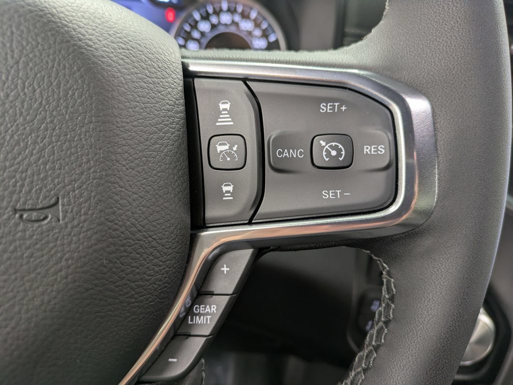 Used 2026 RAM 1500 Laramie w/ Sport Appearance Package AWD/4WD image 19