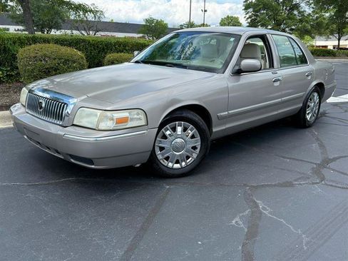 Used 2008 Mercury Grand Marquis GS RWD image 1