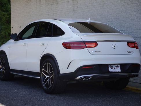 Used 2018 Mercedes-Benz GLE 43 AMG 4MATIC Coupe image 4
