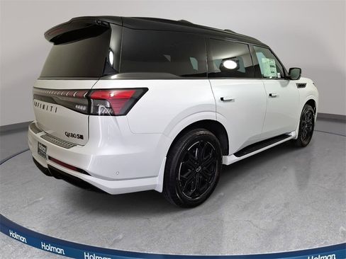 New 2026 INFINITI QX80 4WD image 4