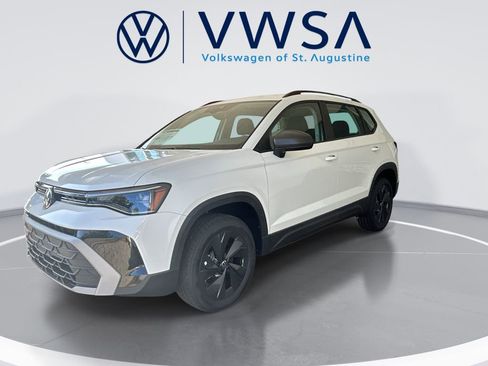 Certified 2025 Volkswagen Taos S FWD image 4