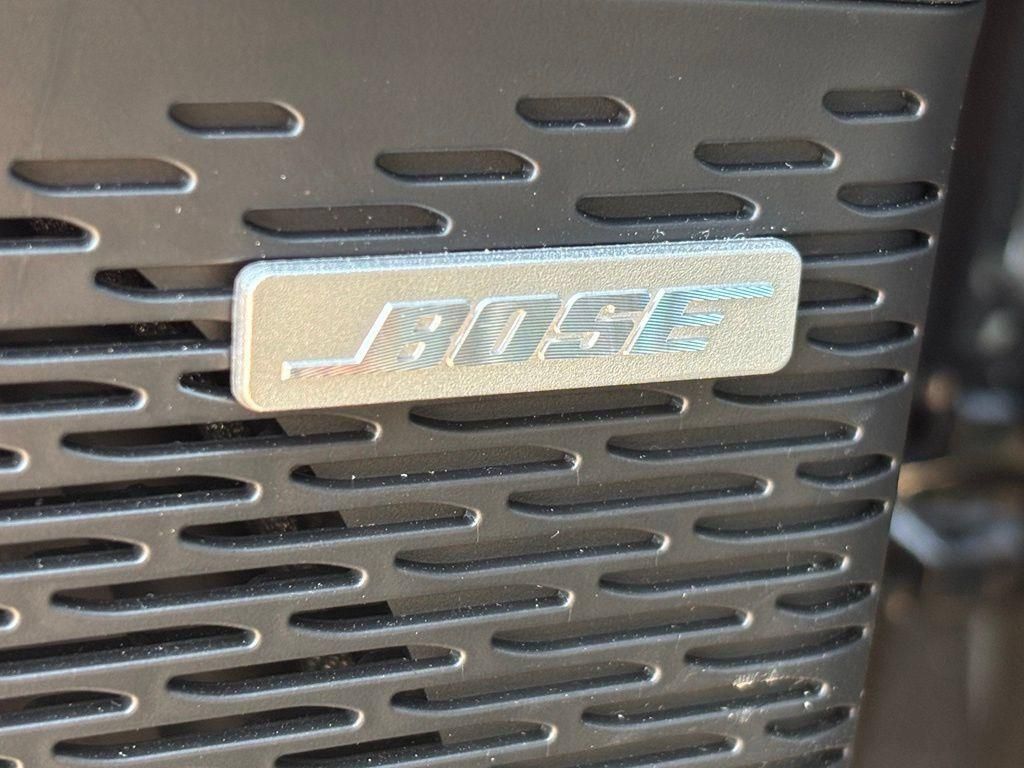 Used 2026 Chevrolet Traverse RS w/ LPO, Floor Liner Package AWD/4WD image 9