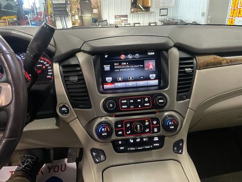 Used 2015 GMC Yukon XL Denali w/ Touring Package image 8