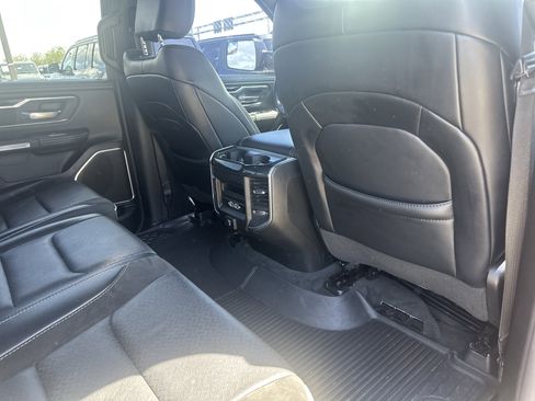 Used 2020 RAM 1500 Laramie w/ Sport Appearance Package AWD/4WD image 28