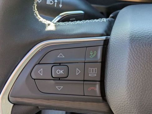 New 2025 Jeep Grand Cherokee Laredo RWD image 22