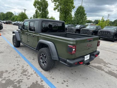 Used 2023 Jeep Gladiator Rubicon w/ LED Lighting Group AWD/4WD image 14