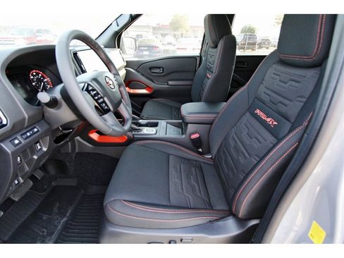 New 2026 Nissan Frontier PRO-4X w/ Pro-4x Convenience Package image 6