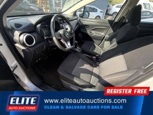 Used 2021 Nissan Versa S FWD image 10