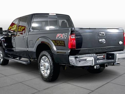 Used 2015 Ford F250 King Ranch w/ King Ranch w/Chrome Package image 11