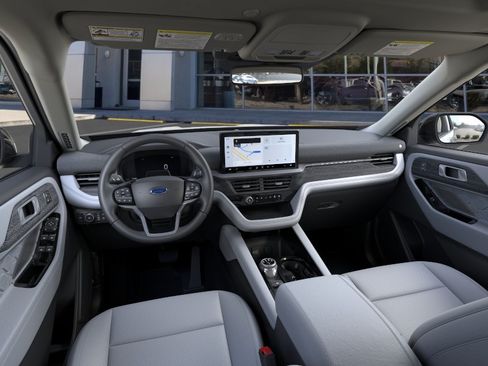 New 2026 Ford Explorer Platinum AWD/4WD image 10