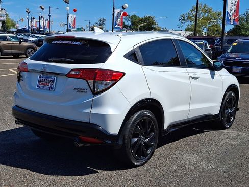 Used 2022 Honda HR-V Sport image 6