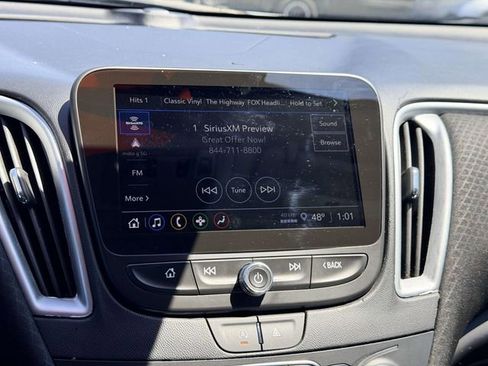 Used 2024 Chevrolet Malibu LT image 19