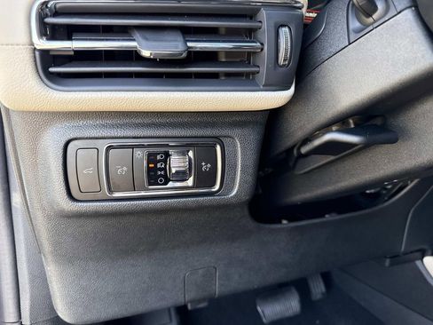 New 2026 Lincoln Corsair Premiere image 31