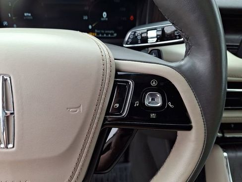 Certified 2022 Lincoln Aviator Reserve w/ Equipment Group 201A image 22