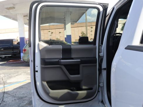 Used 2019 Ford F150 XLT w/ Trailer Tow Package AWD/4WD image 14