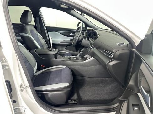 Used 2024 Buick Envista Preferred w/ Convenience I Package image 28