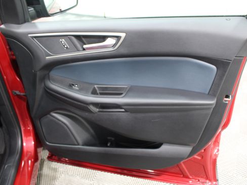 Used 2024 Ford Edge SEL w/ Sport Appearance Package AWD/4WD image 28