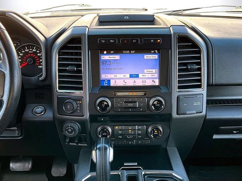 Used 2018 Ford F150 Raptor w/ Equipment Group 802A Luxury AWD/4WD image 12