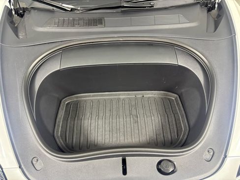 Used 2024 Tesla Model 3 Standard Range RWD image 21