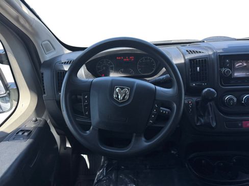 Used 2020 RAM ProMaster 2500 FWD image 12