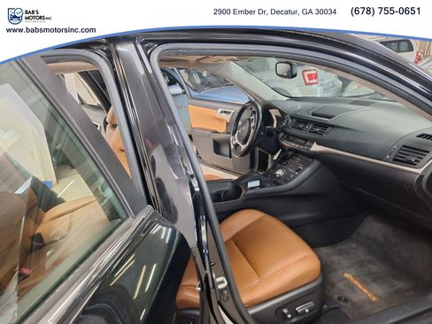Used 2013 Lexus CT 200h w/ Premium Pkg w/Navigation FWD image 27