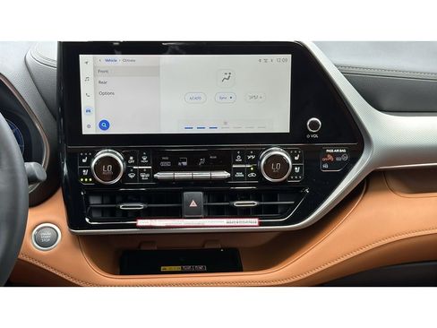 New 2026 Toyota Highlander Platinum AWD/4WD image 74
