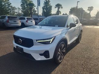 Certified 2023 Volvo XC40 B5 Ultimate w/ Protection Package Premier AWD/4WD video 1