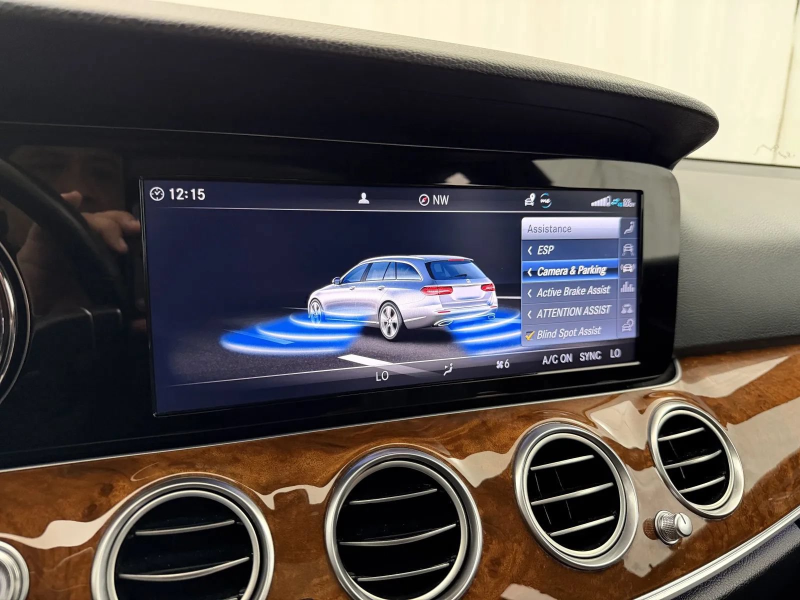 Used 2019 Mercedes-Benz E 450 4MATIC Wagon image 25