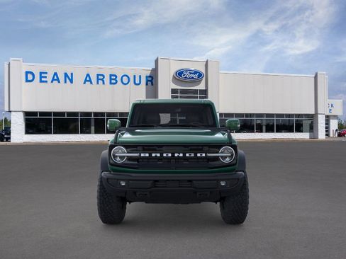 New 2025 Ford Bronco Outer Banks w/ Sasquatch Package image 6