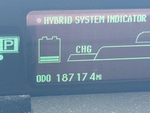 Used 2010 Toyota Prius Three w/ Solar Roof Pkg FWD image 38