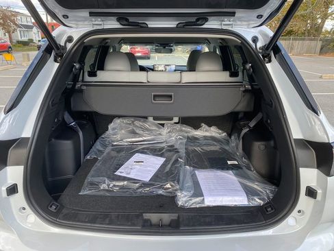 New 2025 Mitsubishi Outlander SE image 25