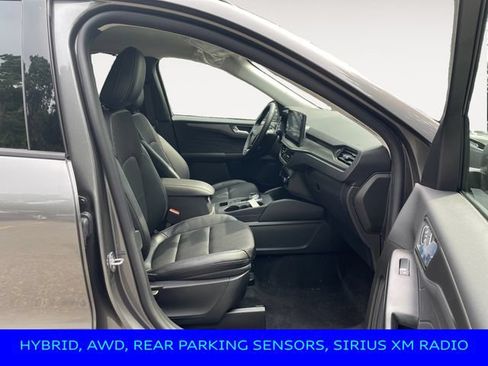 New 2024 Ford Escape SE FWD image 17