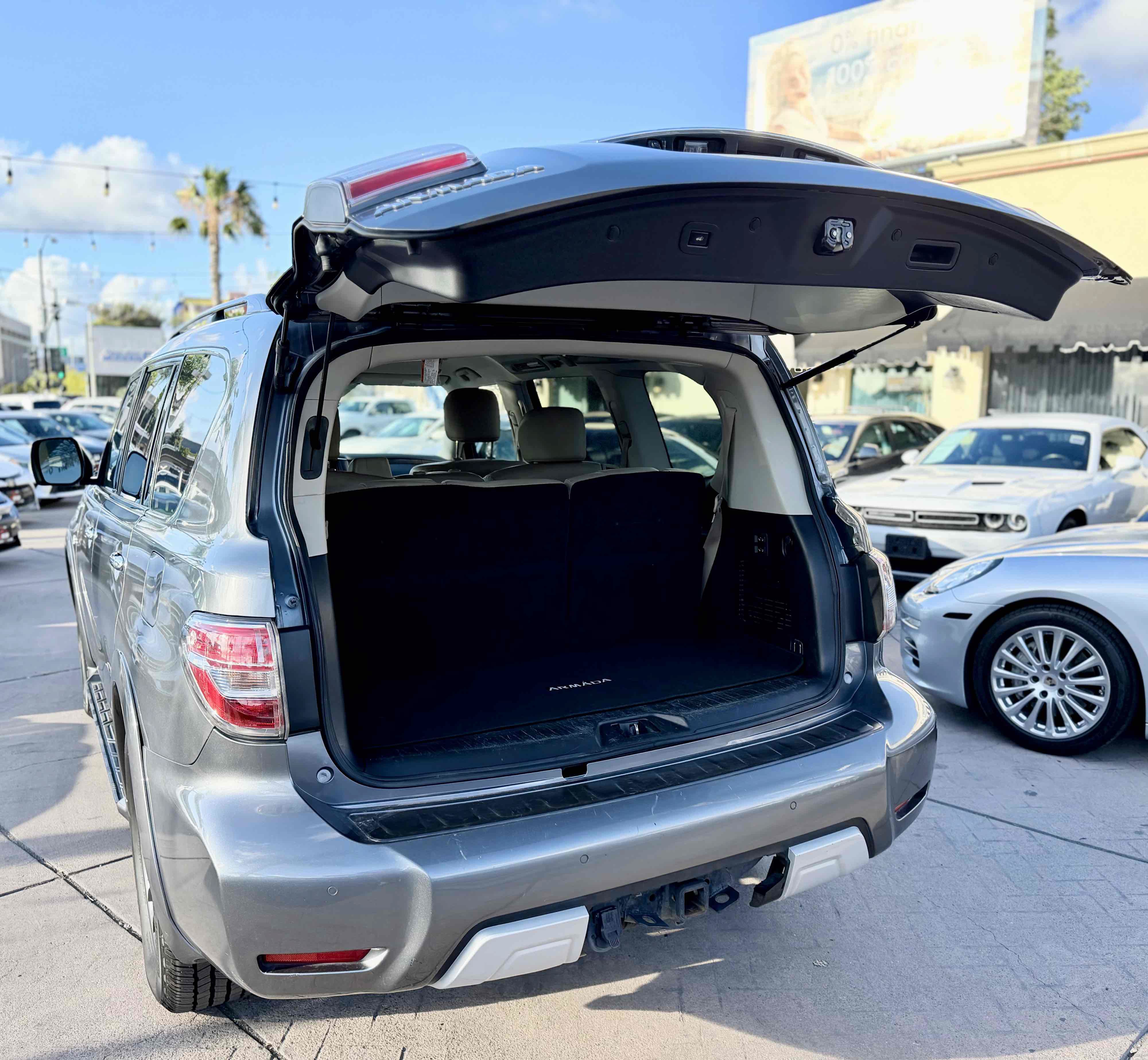Used 2018 Nissan Armada SL RWD image 8