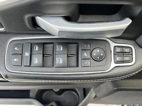 Used 2024 RAM 2500 Big Horn w/ Night Edition image 15