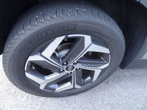 Used 2024 Hyundai Tucson Limited AWD/4WD image 10
