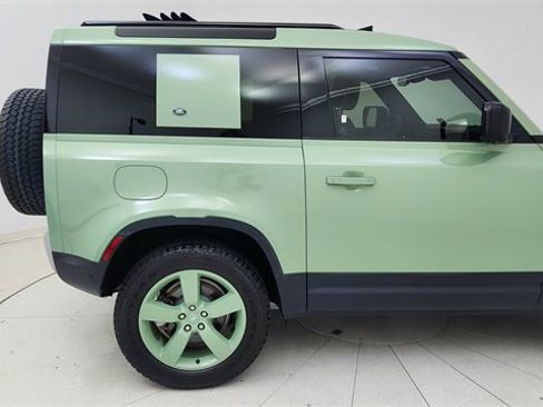 Used 2023 Land Rover Defender 110 75th Limited Edition image 12