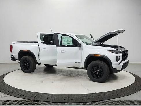 New 2026 GMC Canyon Elevation w/ Convenience Package AWD/4WD image 9